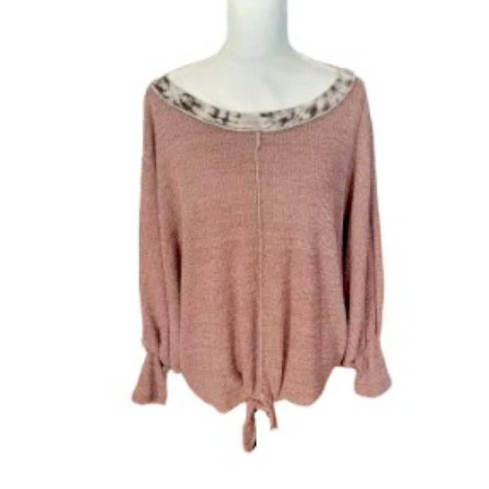 Hailey & Co Long Sleeve Brownish‎ Casual Top with Animal Print Scoop Neckline